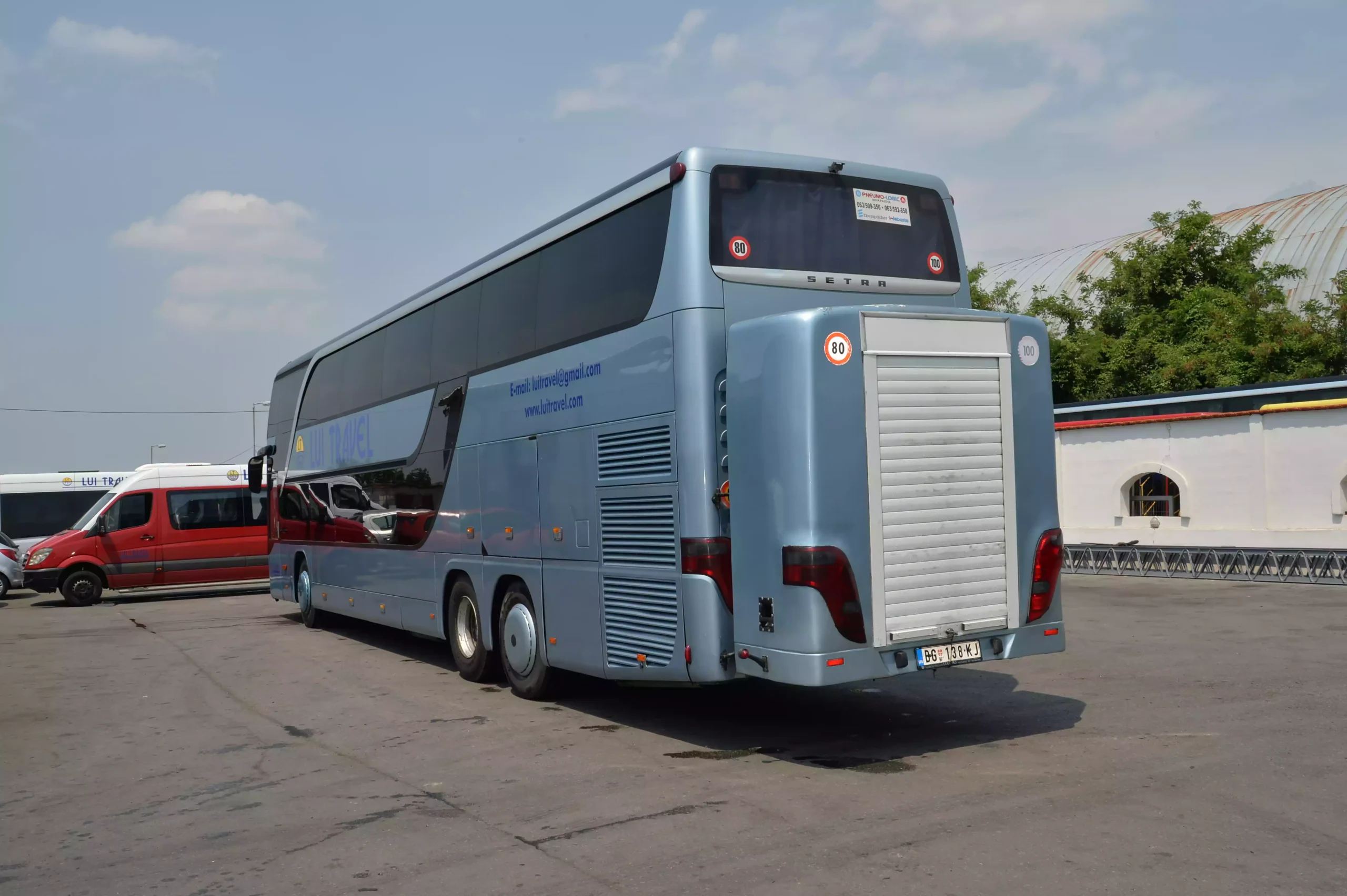 Bus image